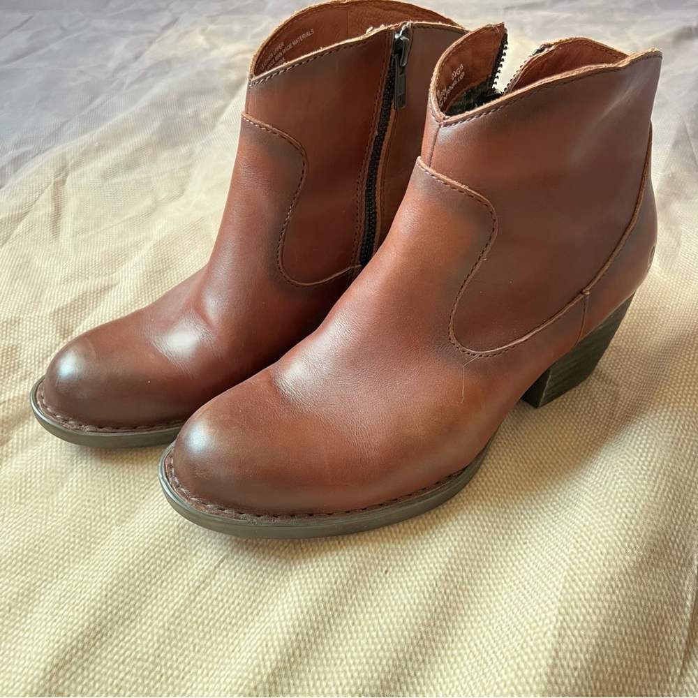 Born Boots